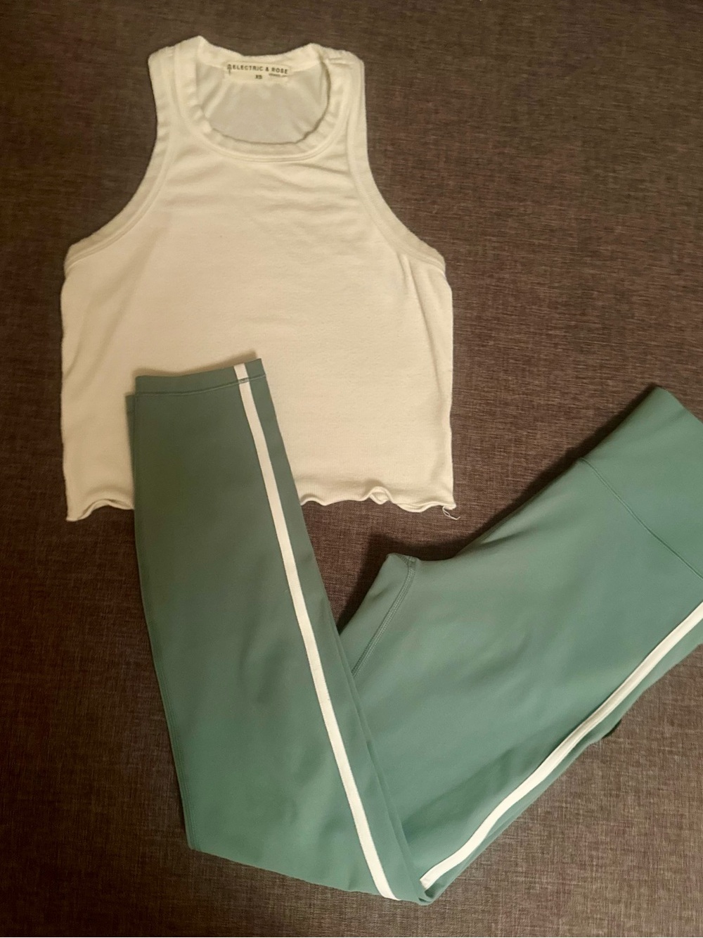 Vuori Women's Track Legging in Celadon Green and FREE Electric & Rose TOP